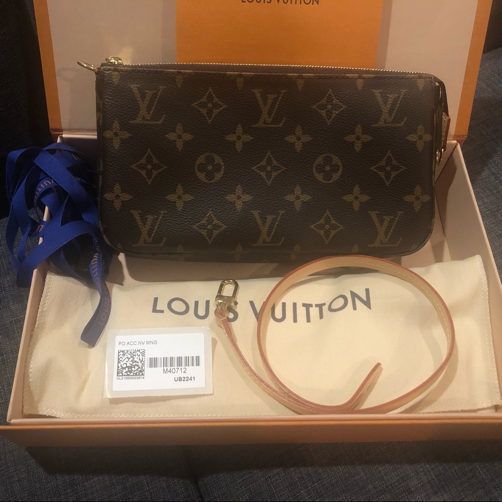 ✨🌹Louis Vuitton Pochette Accessoires New Model ✨